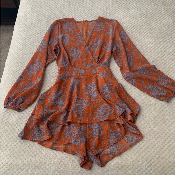 Rust and Blue Floral Romper - Picture 2 of 6